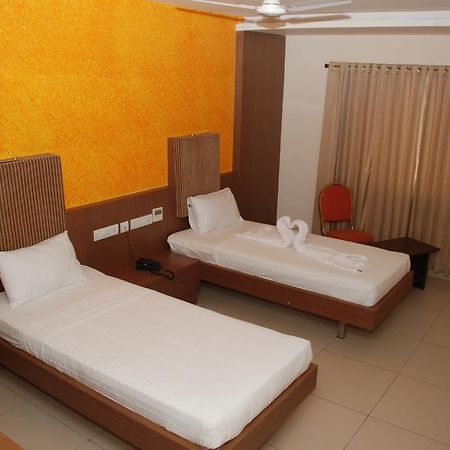 Hotel Pla Amrith Inn Tiruchirappalli ห้อง รูปภาพ