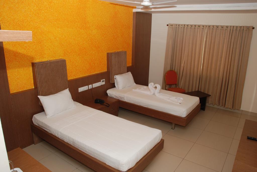 Hotel Pla Amrith Inn Tiruchirappalli ห้อง รูปภาพ